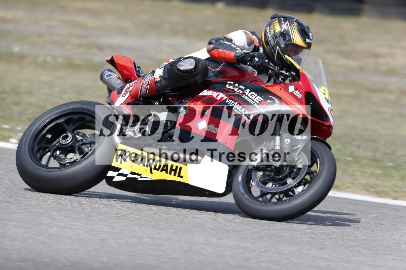 /37 09.08.2026  Pluess Motosport ADR/Freies Fahren/978